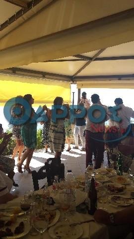 Ο χορός της Ζωής -Εγινε νονά και χόρεψε καλαματιανό [εικόνες] | iefimerida.gr 4