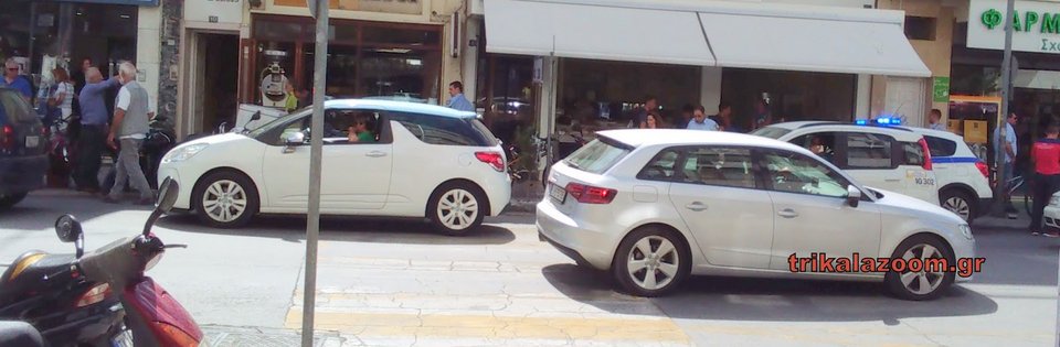 Τρίκαλα: Οδηγός I.X έχασε τον έλεγχο -Επεσε πάνω σε μηχανάκια [εικόνες & βίντεο] | iefimerida.gr 1