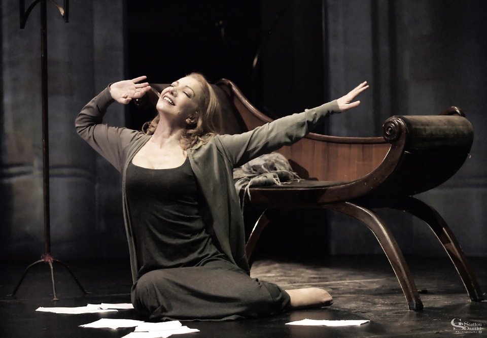 Οι πρώτες φωτογραφίες από την παράσταση του Ανγκ Λι με την Πέμη Ζούνη -3d εμπειρία [εικόνες]  | iefimerida.gr 3