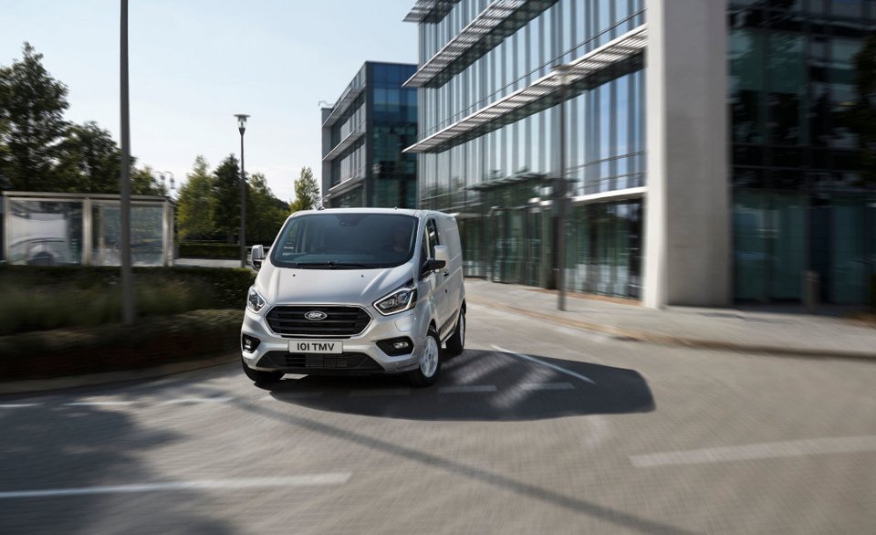 Ford Transit Custom: H νέα γενιά έρχεται το 2023