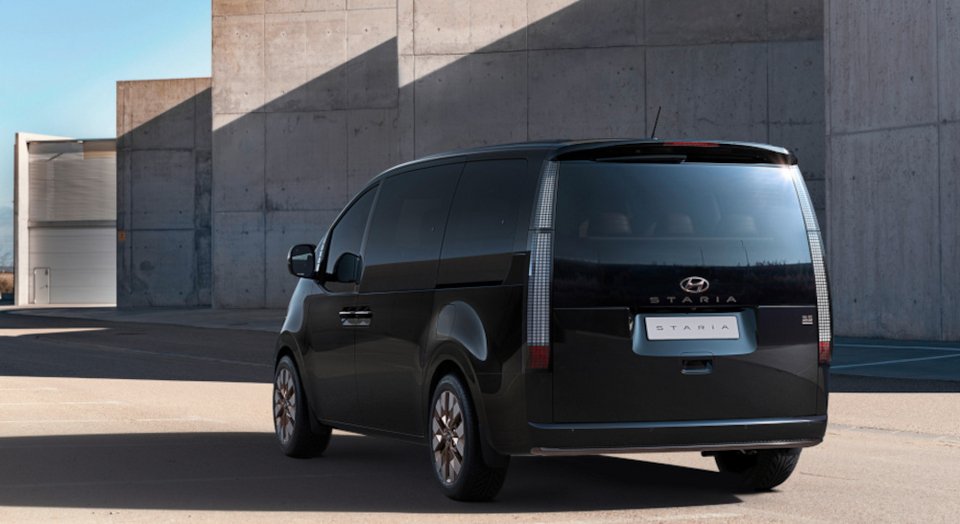 Hyundai STARIA