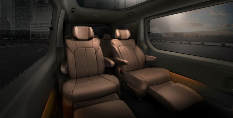Hyundai STARIA