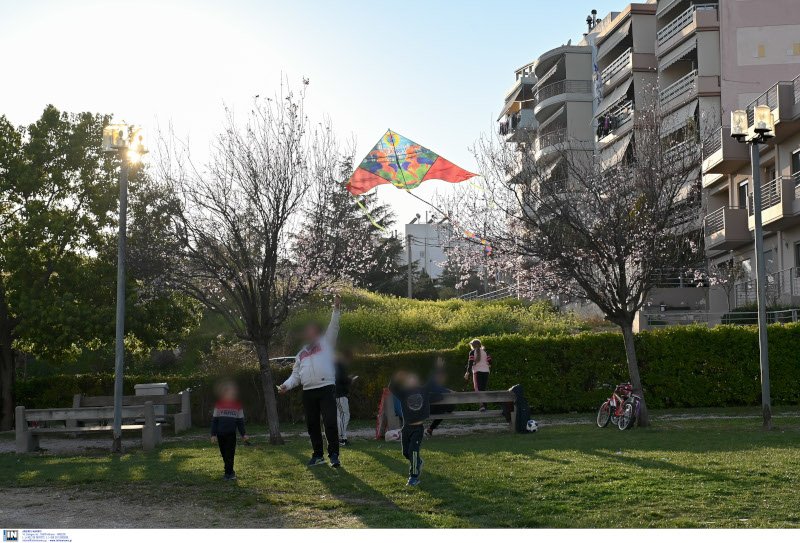Καθαρά Δευτέρα Χαϊδάρι χαρταετός