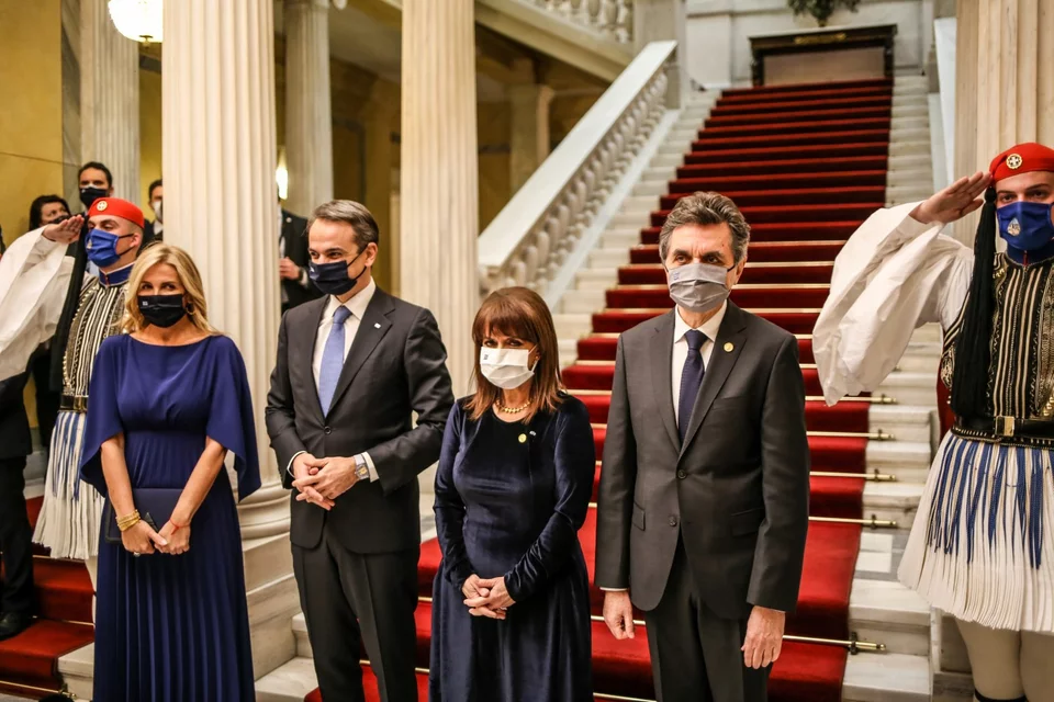 Το ζεύγος Κυριάκου και Μαρέβας Μητσοτάκη με την ΠτΔ και τον Π. Κοτσώνη