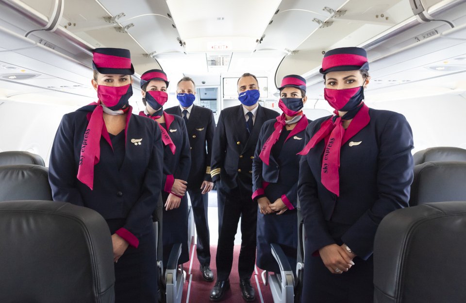 Sky Express αεροσυνοδοί