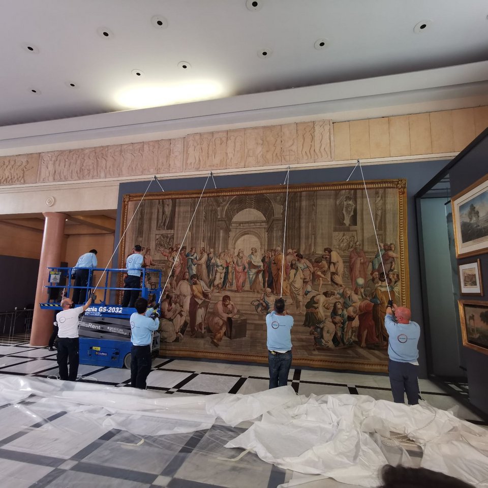 Ταπισερί η Σχολή των Αθηνών μεταφορά από Γαλλία