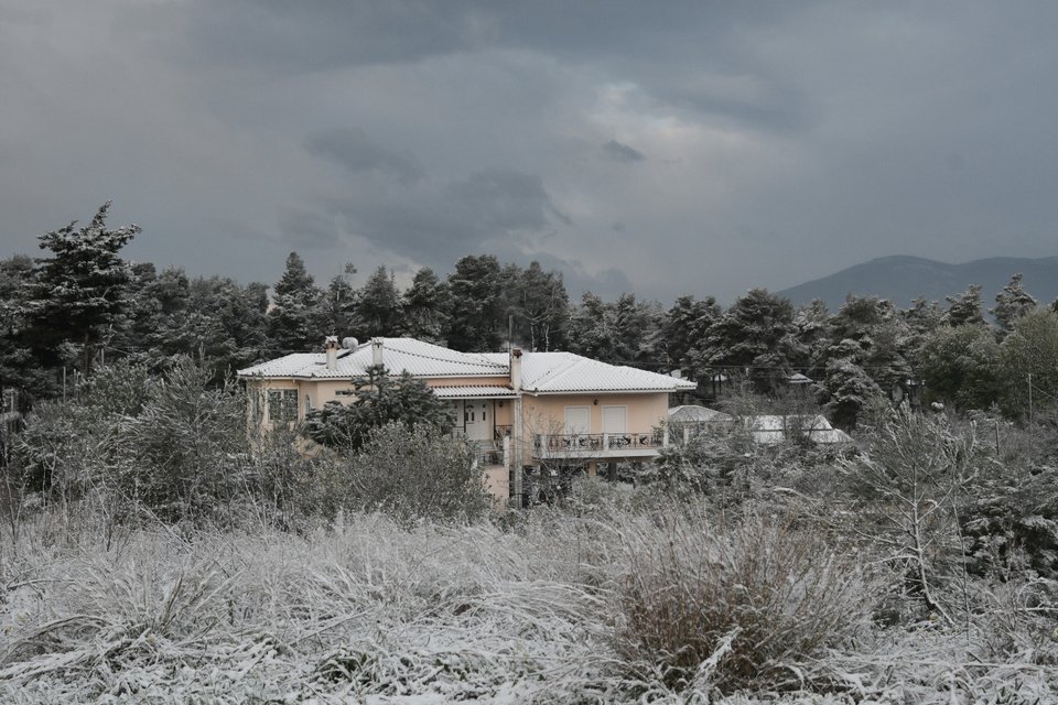 Χιόνισε στον Διόνυσο την 25η Μαρτίου