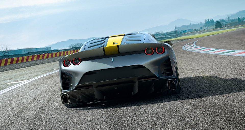 Ferrari 812 Superfast