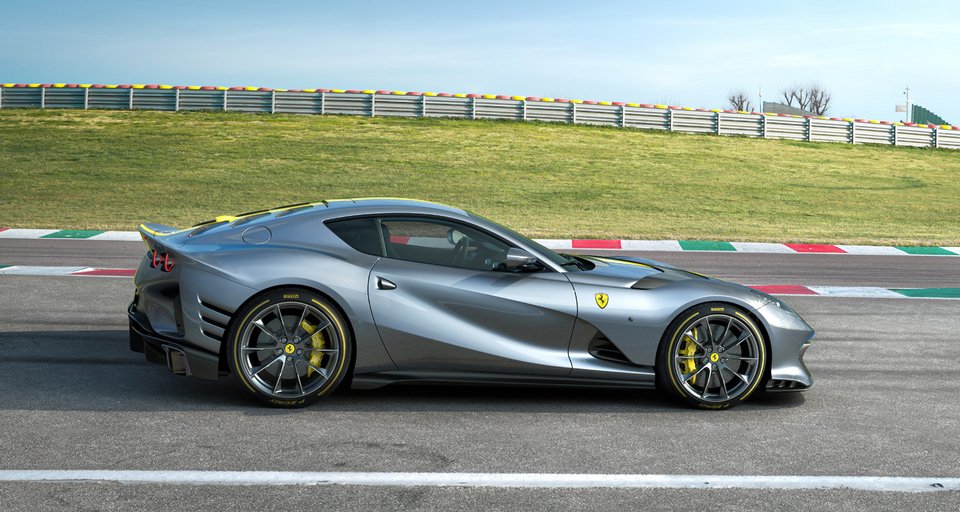 Ferrari 812 Superfast