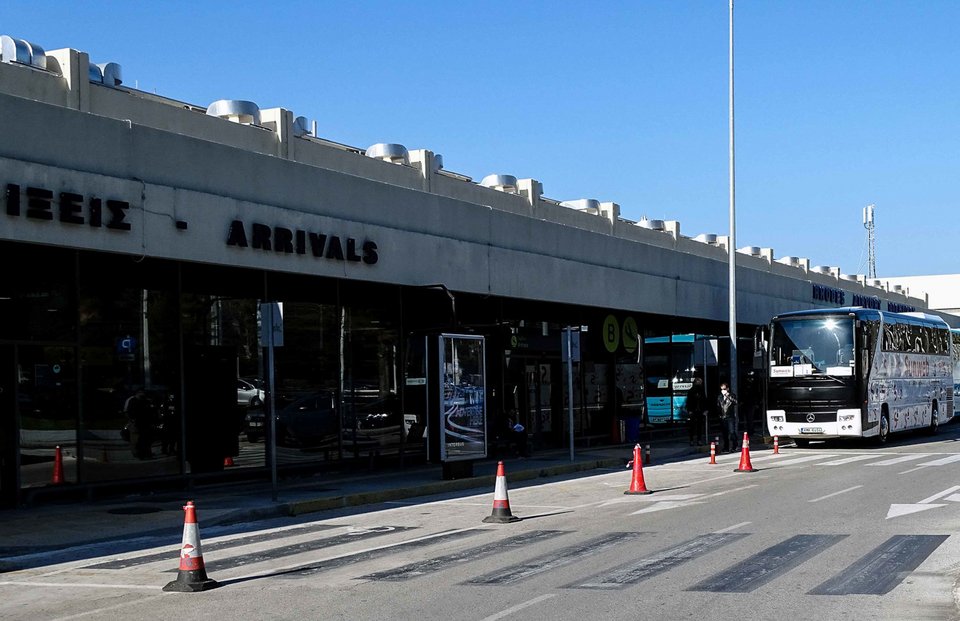 Οι πρώτοι τουρίστες της σεζόν στην Ρόδο / Φωτογραφία: ΑΡΓΥΡΗΣ ΜΑΝΤΙΚΟΣ/RODOS PRESS/EUROKINISSI