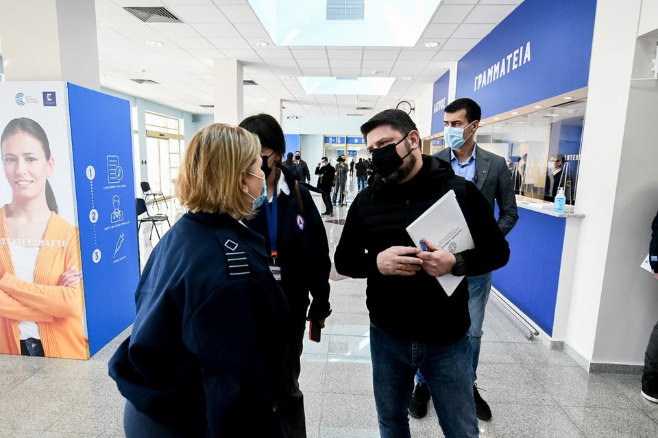 Το mega εμβολιαστικό κέντρο στην Πάτρα / Φωτογραφία: ΓΙΑΝΝΗΣ ΑΝΔΡΟΥΤΣΟΠΟΥΛΟΣ/ΕUROKINISSI 