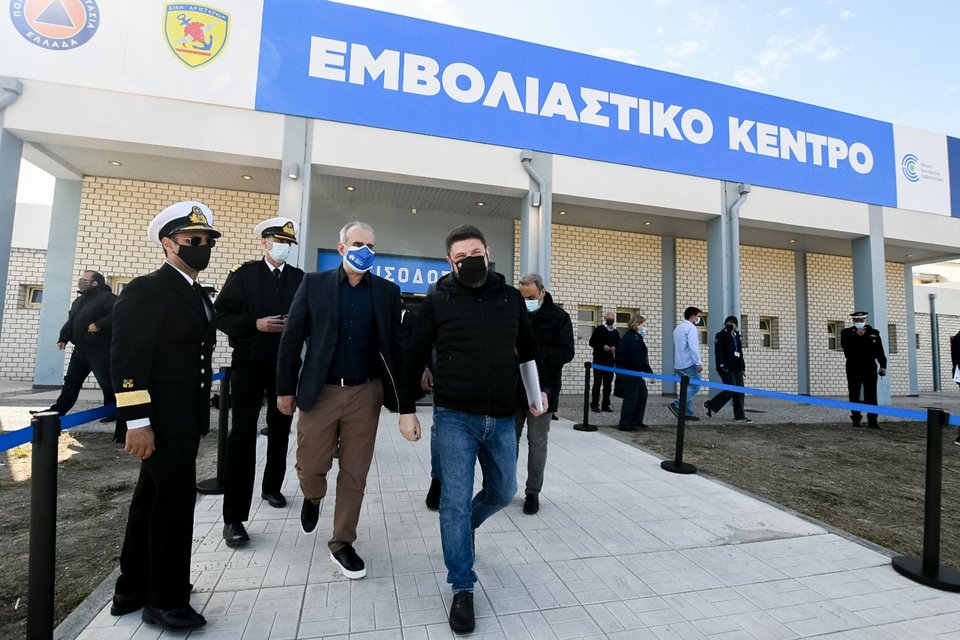 Το mega εμβολιαστικό κέντρο στην Πάτρα / Φωτογραφία: ΓΙΑΝΝΗΣ ΑΝΔΡΟΥΤΣΟΠΟΥΛΟΣ/ΕUROKINISSI 