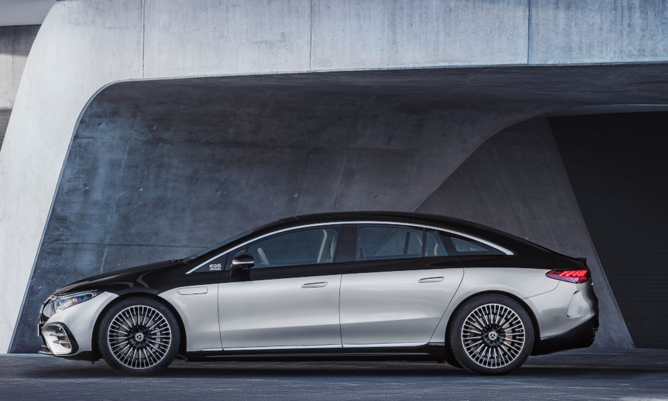 Mercedes EQS