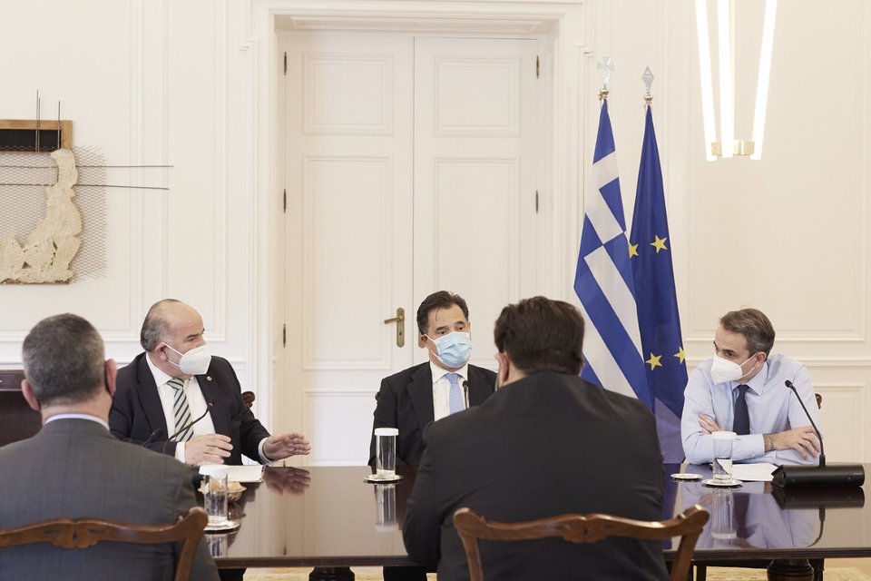 Μητσοτάκης: Ο κλάδος της εστίασης έχει λάβει ποσά τα οποία πλησιάζουν το 1 δισεκατομμύριο ευρώ / Φωτογραφία: ΓτΠ-ΠΑΠΑΜΗΤΣΟΣ ΔΗΜΗΤΡΗΣ