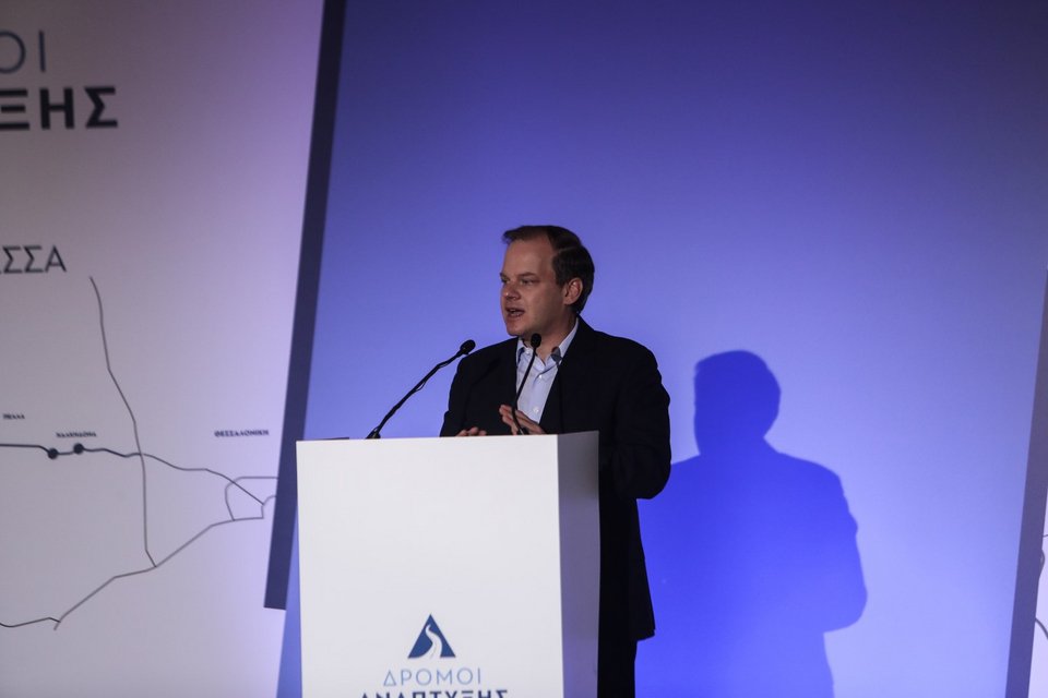 Ο υπουργός Μεταφορών Κ. Καραμανλής -Φωτογραφία: ΜΟΤΙΟΝΤΕΑΜ/ΒΑΣΙΛΗΣ ΒΕΡΒΕΡΙΔΗΣ