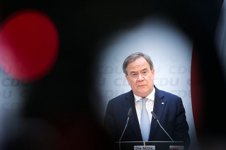 Άρμιν Λάσετ