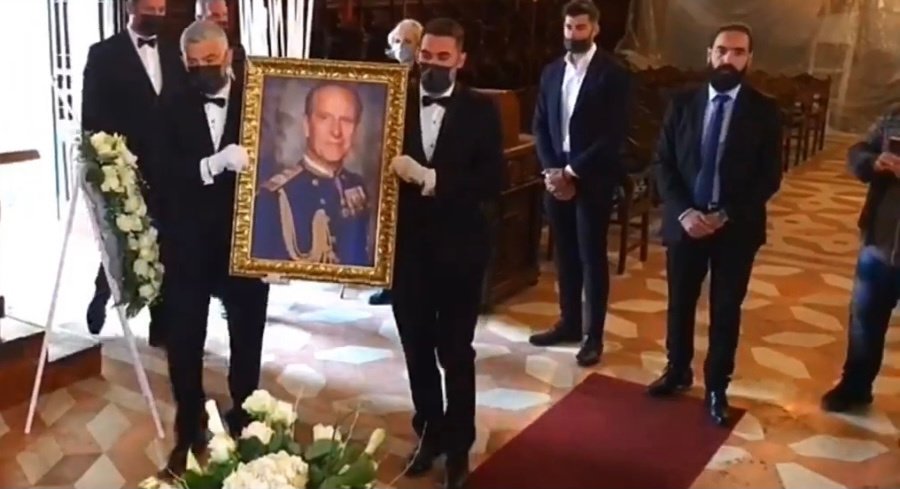 Τελέστηκε τρισάγιο στη μνήμη του πρίγκιπα Φίλιππου στον Άγιο Σπυρίδωνα στην Κέρκυρα
