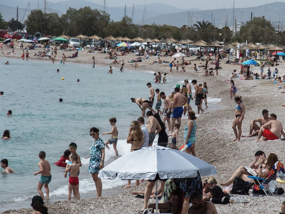 Χτύπησε κόκκινο ο υδράργυρος