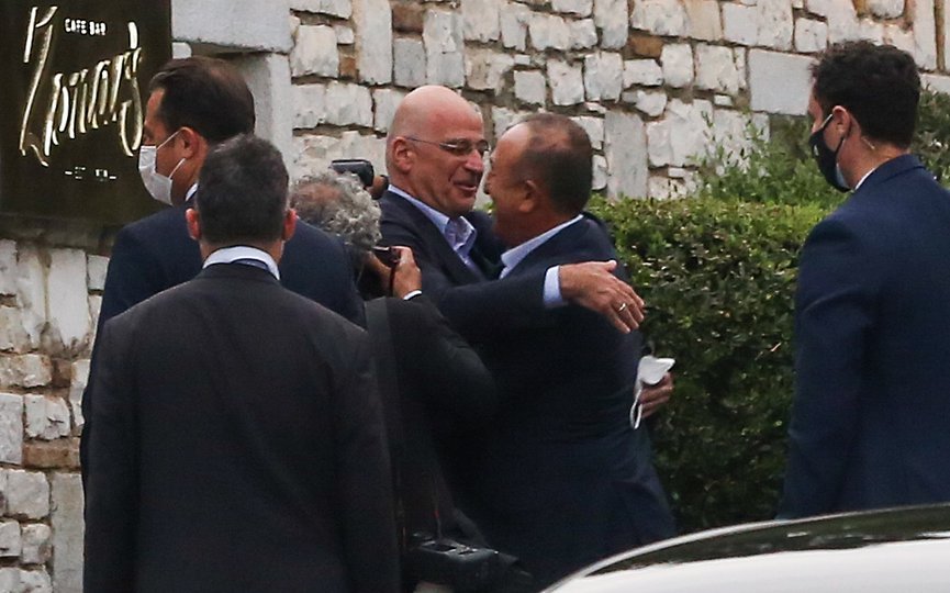 Δένδιας Τσαβούσογλου