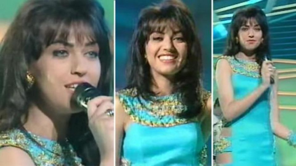 Το επικό φόρεμα της Καίτης Γαρμπή στην Eurovision