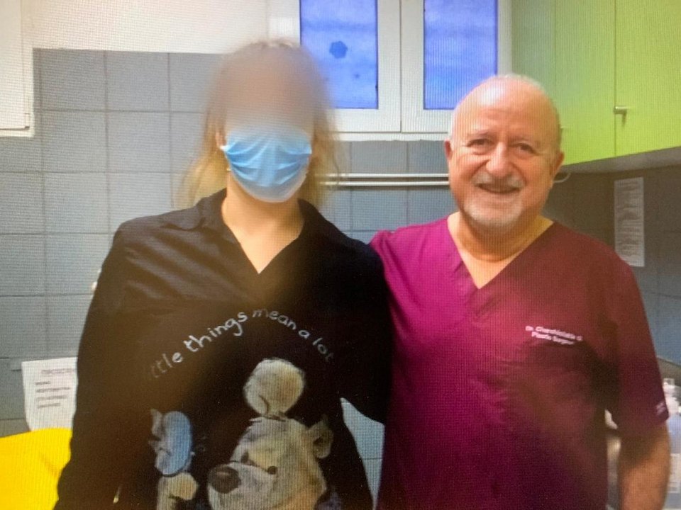 Η Ιωάννα με τον γιατρό της, Γιώργο Χαρκιολάκη