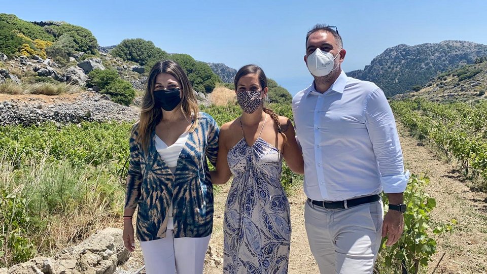 σοφια ζαχαρακη