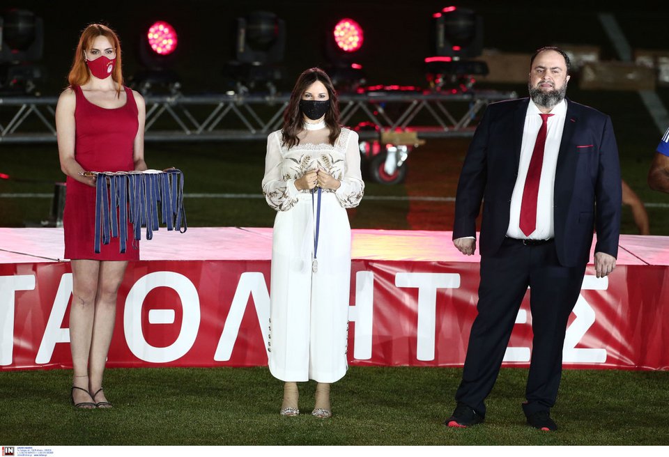 Ο Βαγγέλης Μαρινάκης στη φιέστα του Ολυμπιακού / Φωτογραφία: Intime news