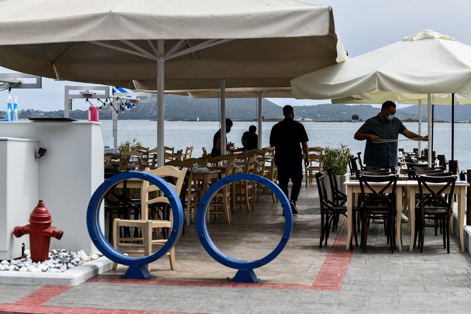 ΑΝΟΙΓΜΑ ΤΗΣ ΕΣΤΙΑΣΗΣ ΣΤΗΝ ΠΡΕΒΕΖΑ (EUROKINISSI/ΓΙΩΡΓΟΣ ΕΥΣΤΑΘΙΟΥ
