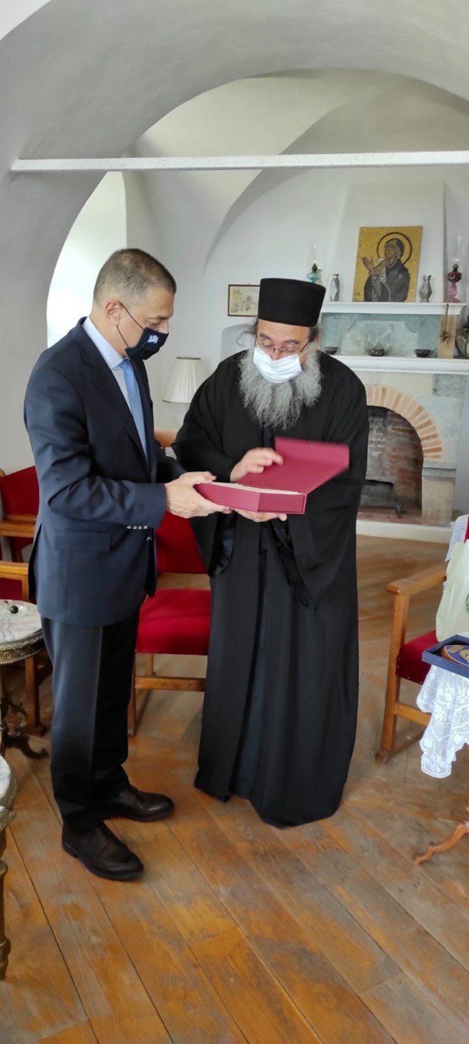 Επίσκεψη στο Αγιο Ορος έκανε ο υφ. Αμυνας Αλκιβιάδης Στεφανής -Φωτογραφία: Υπ. Αμυνας