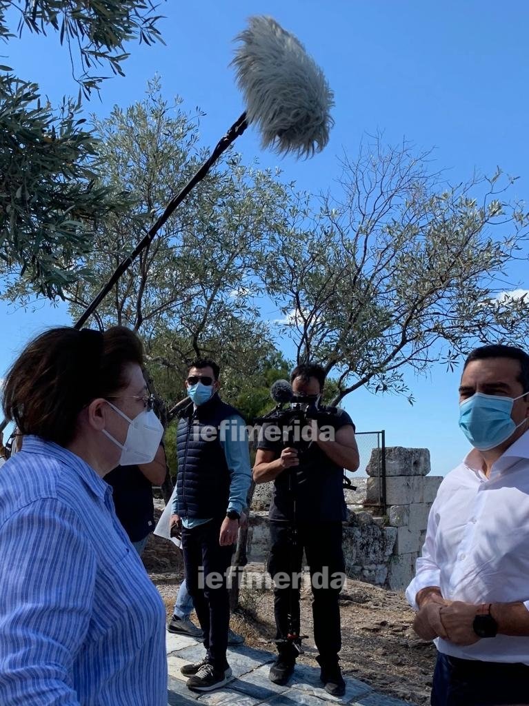 Η Λίνα Μενδώνη με τον Αλέξη Τσίπρα στην Ακρόπολη