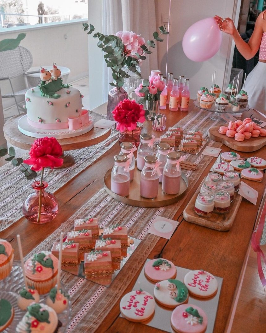 Η Χριστίνα Μπόμπα στο Baby Shower