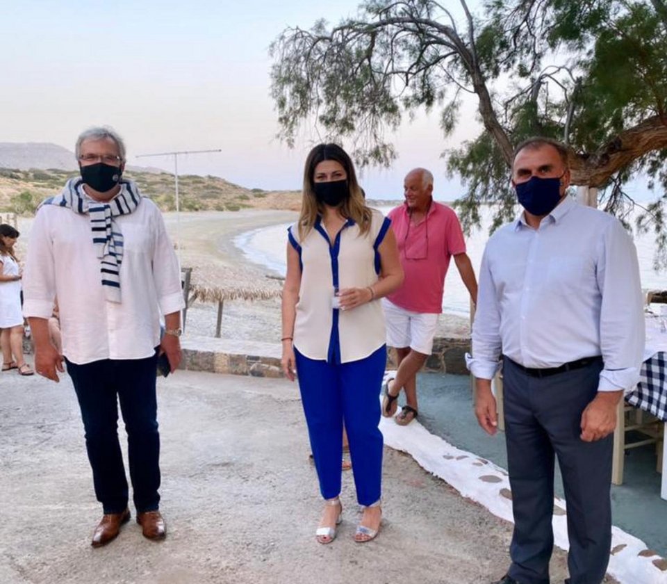 σοφια ζαχαρακη