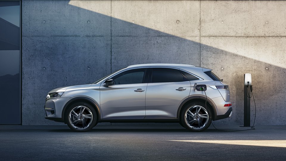 DS 7 Crossback E-Tense