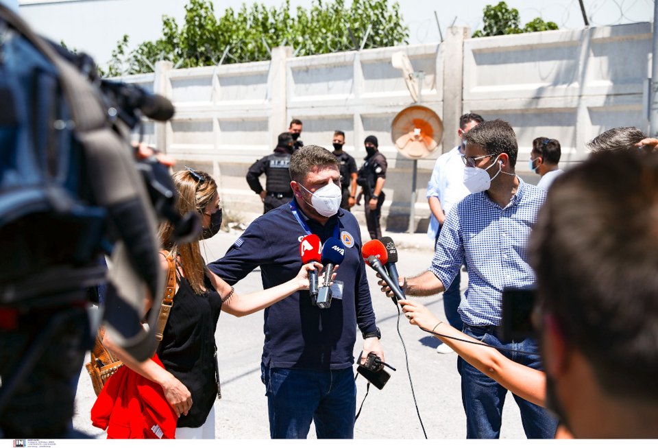 Φωτιά στον Ασπρόπυργο