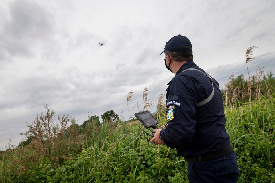 Drone στην υπηρεσία της αστυνομίας για την παρακολούθηση των μεταναστευτικών ροών στον Έβρο