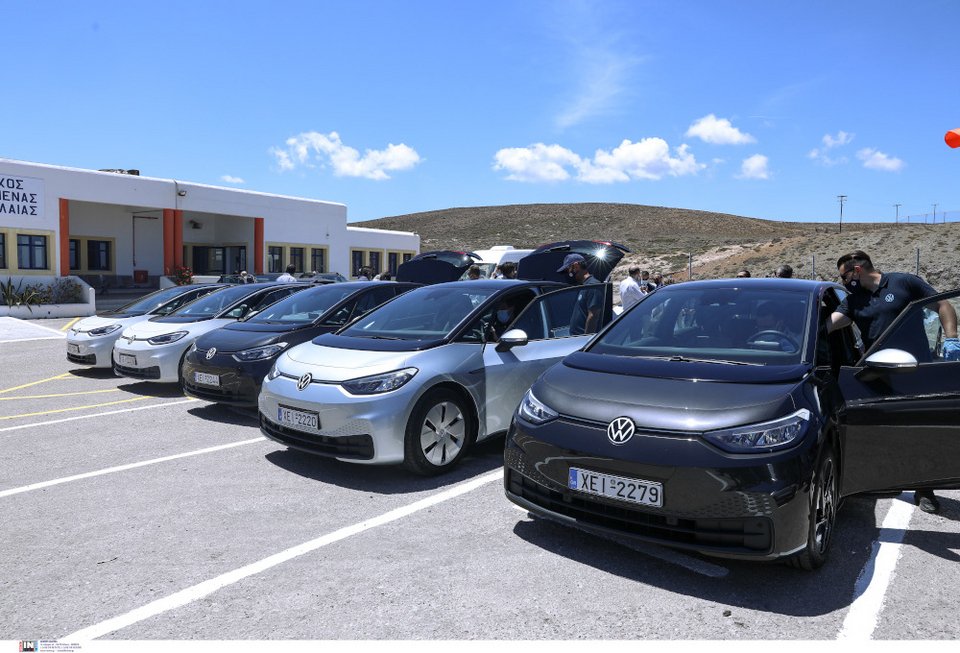 Ηλεκτρικά οχήματα της Volkswagen στην Αστυπάλαια