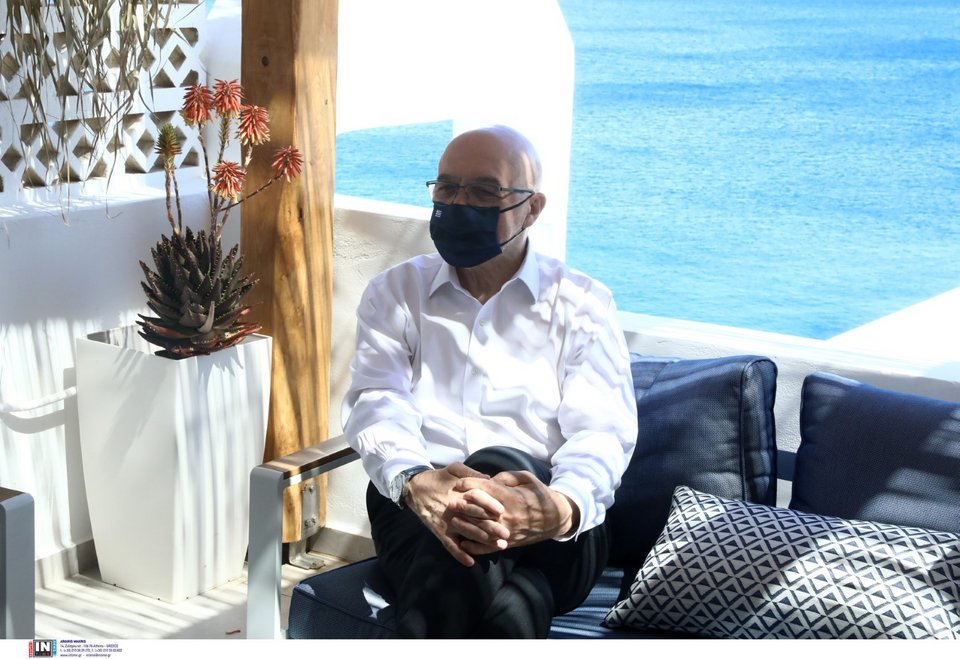 Ο πρωθυπουργός στη συνάντηση με τον διευθύνοντα σύμβουλο της Volkswagen AG, Dr Herbert Diess