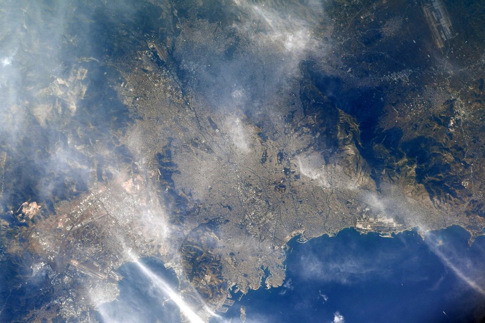 Μία φωτογραφία της Αθήνας από το διάστημα