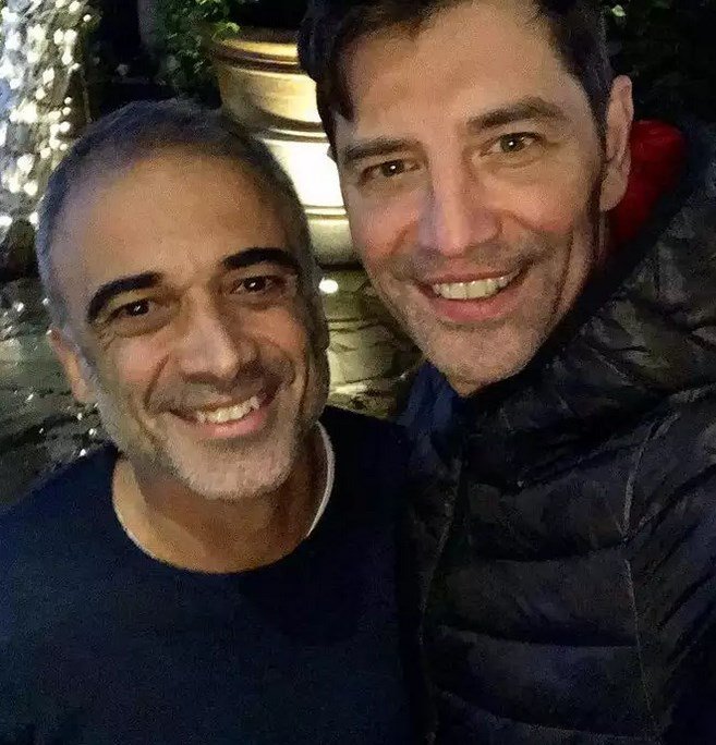 Ο Σταύρος Δογιάκης με τον Σάκη Ρουβά