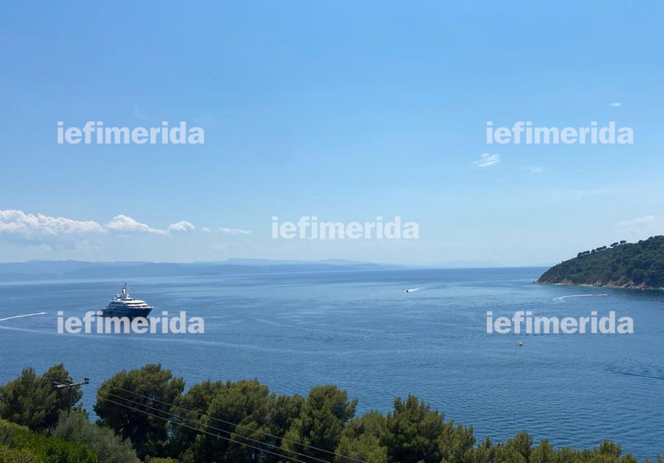Το κότερο του Σεϊχη του Κατάρ στη Σκιάθο