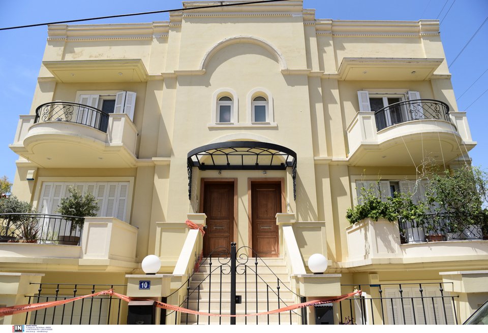 Η μεζονέτα στα Γλυκά Νερά όπου διέμενε το ζευγάρι μετά το γάμο του