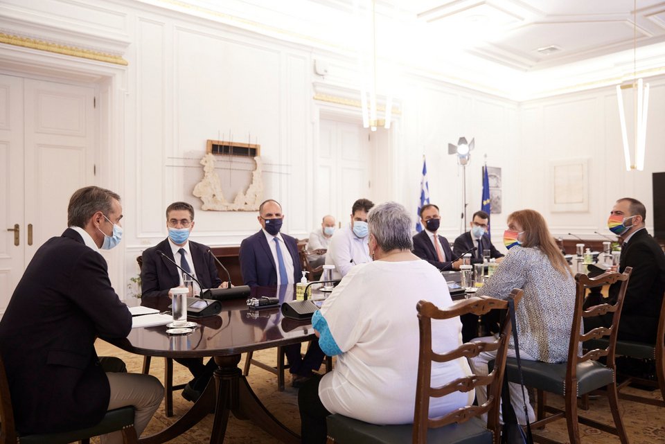 Μητσοτάκης συνάντηση με Επιτροπή για ΛΟΑΤΚΙ