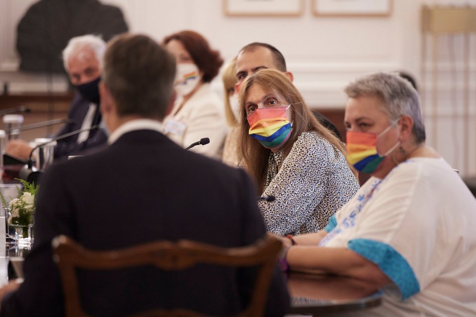 Μητσοτάκης συνάντηση με Επιτροπή για ΛΟΑΤΚΙ
