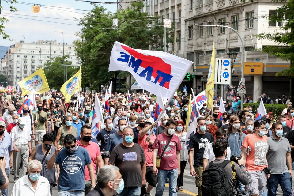 Σε απεργιακό κλοιό η χώρα για το νέο εργασιακό