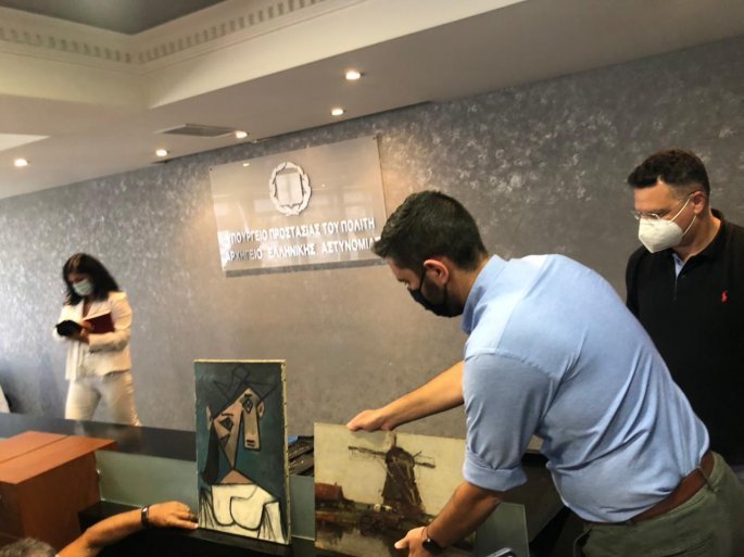 Οι δύο κλεμμένοι πίνακες αποκαλύφθηκαν σήμερα στο κοινό