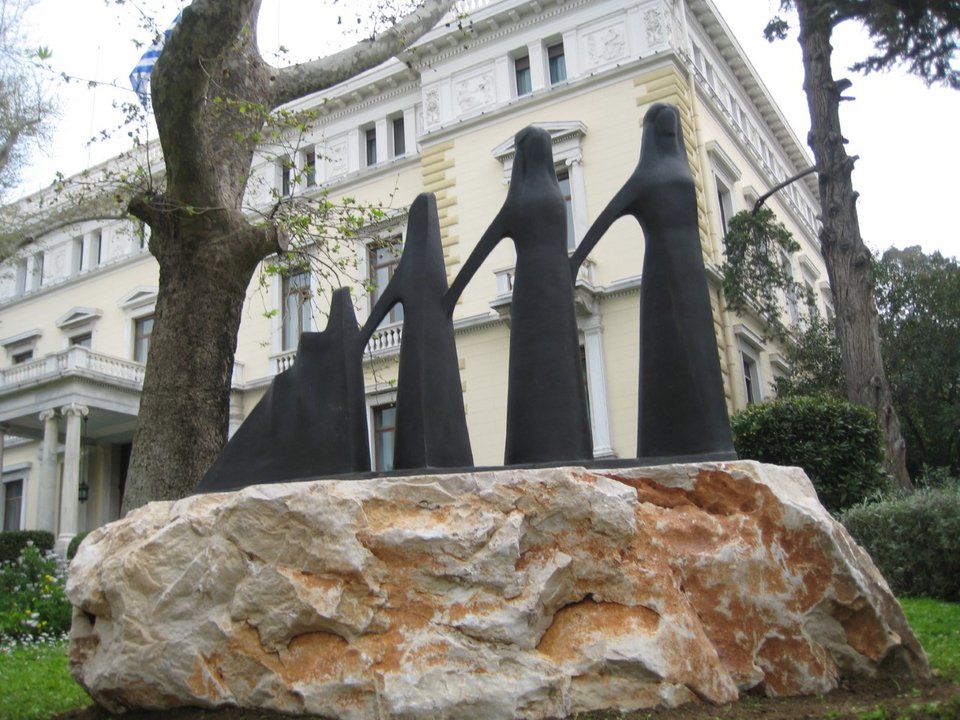 μνημειο