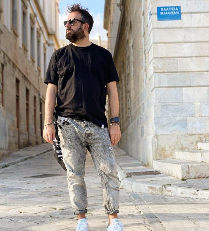  «Όχι δεν βγήκα αλλαγμένος από την πανδημία. Ο ίδιος είμαι. Ισως μόνο τώρα να είμαι πιο αυστηρός σε αυτό που ζητάω. Εμαθα ότι πρέπει να είμαστε πιο ουσιαστικοί. Αρα και πιο αυστηροί.» 