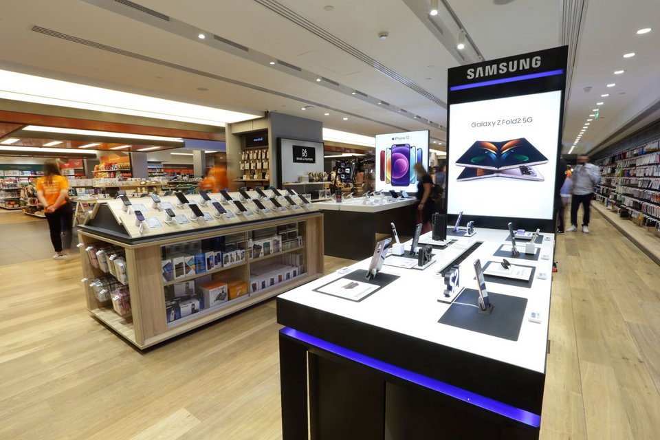 Πάνω από 50.000 κωδικοί στο νέο κατάστημα Public στο Golden Hall 