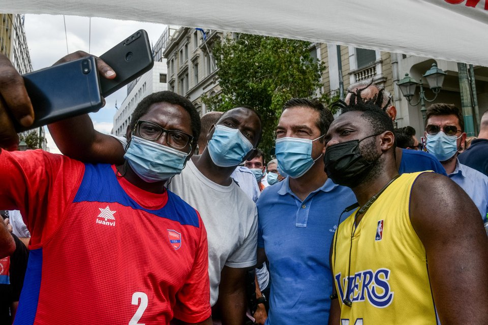 Με διαδηλωτές από το κίνημα Black Lives Matter / Φωτογραφία: EUROKINISSI/ΤΑΤΙΑΝΑ ΜΠΟΛΑΡΗ
