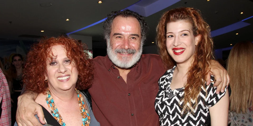 Η Χριστήνα Βαρζοπούλου με τον Θοδωρή Κατσαφάδο και την κόρη τους Μαριλού / Φωτογραφία: NDP Photos